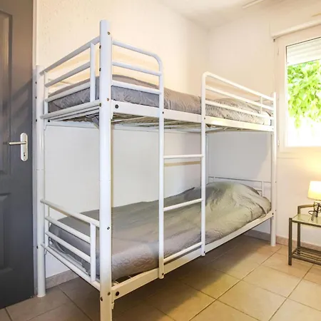 Amazing In With Kitchenette * Grospierres