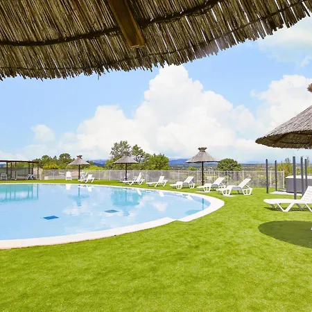 Amazing In With Kitchenette Holiday home Grospierres